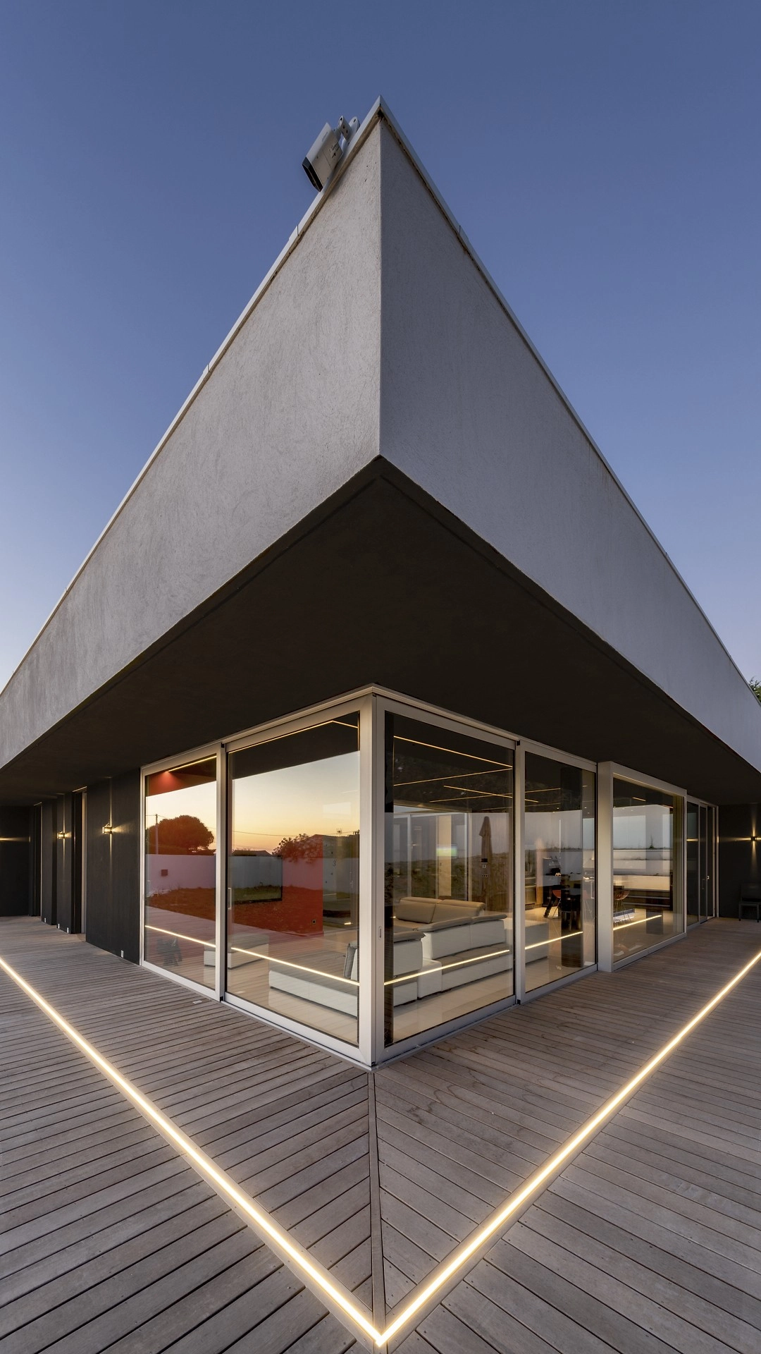 Pergola bois bioclimatique à Marseille