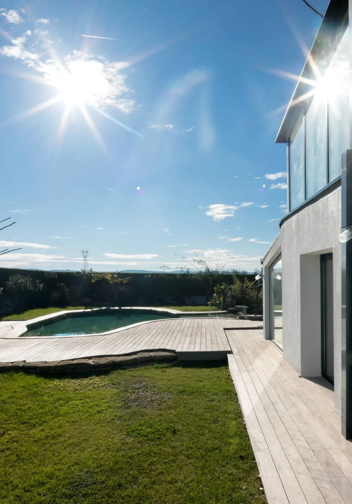 Pergola bois bioclimatique à Marseille