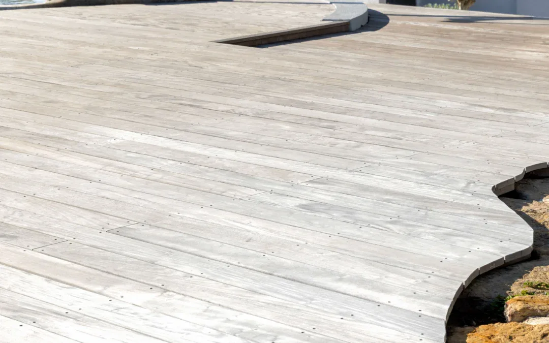 Donnez vie à votre nouvelle terrasse en bois exotique avec Teck Aménagement