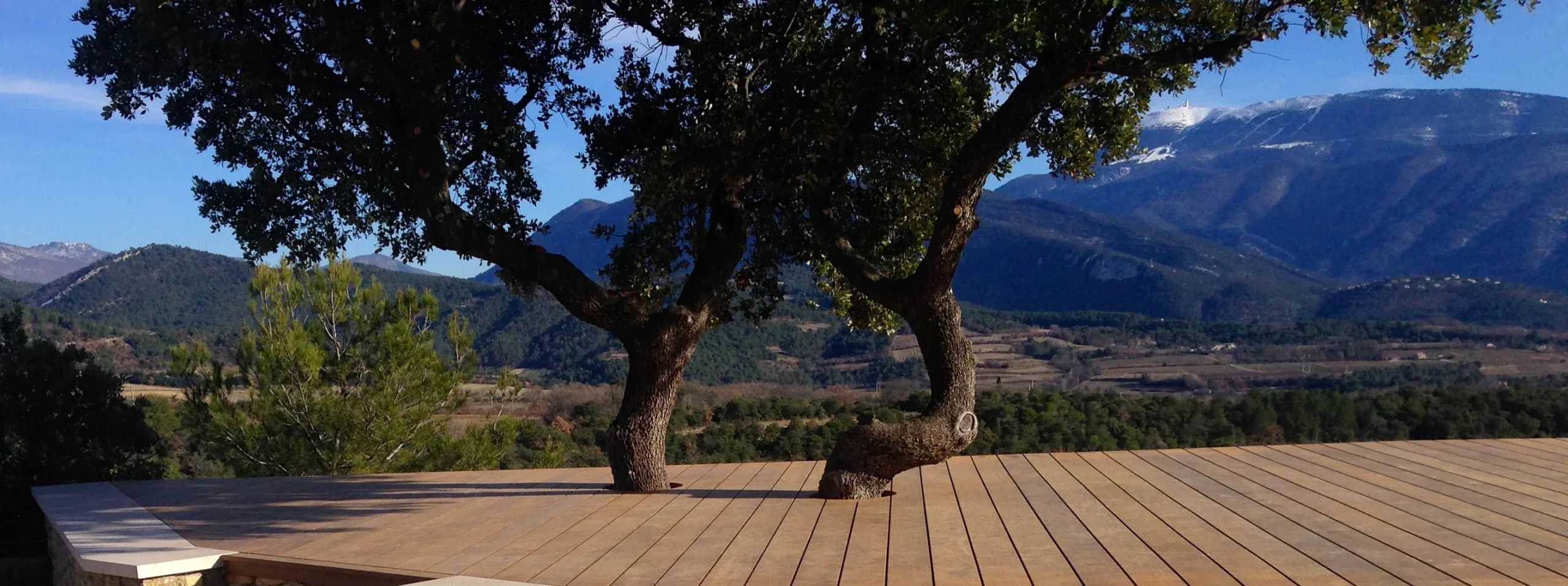 Pergola bois bioclimatique à Marseille