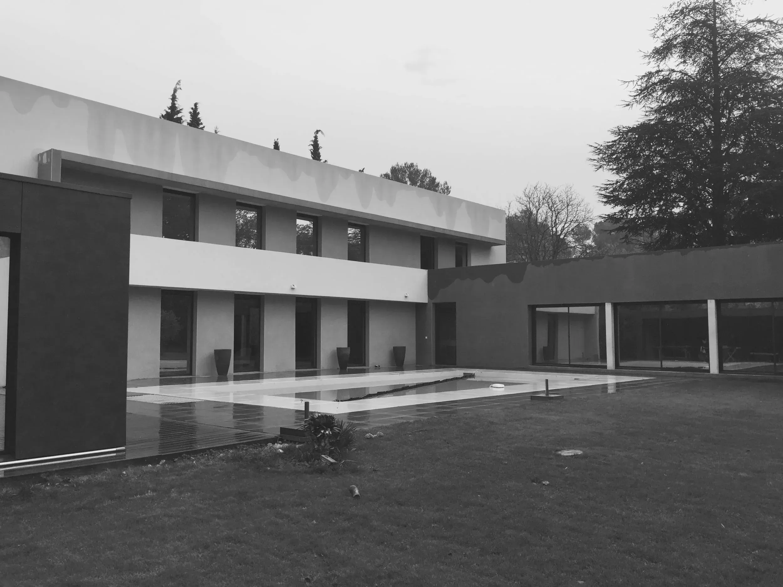 Pergola bois bioclimatique à Marseille