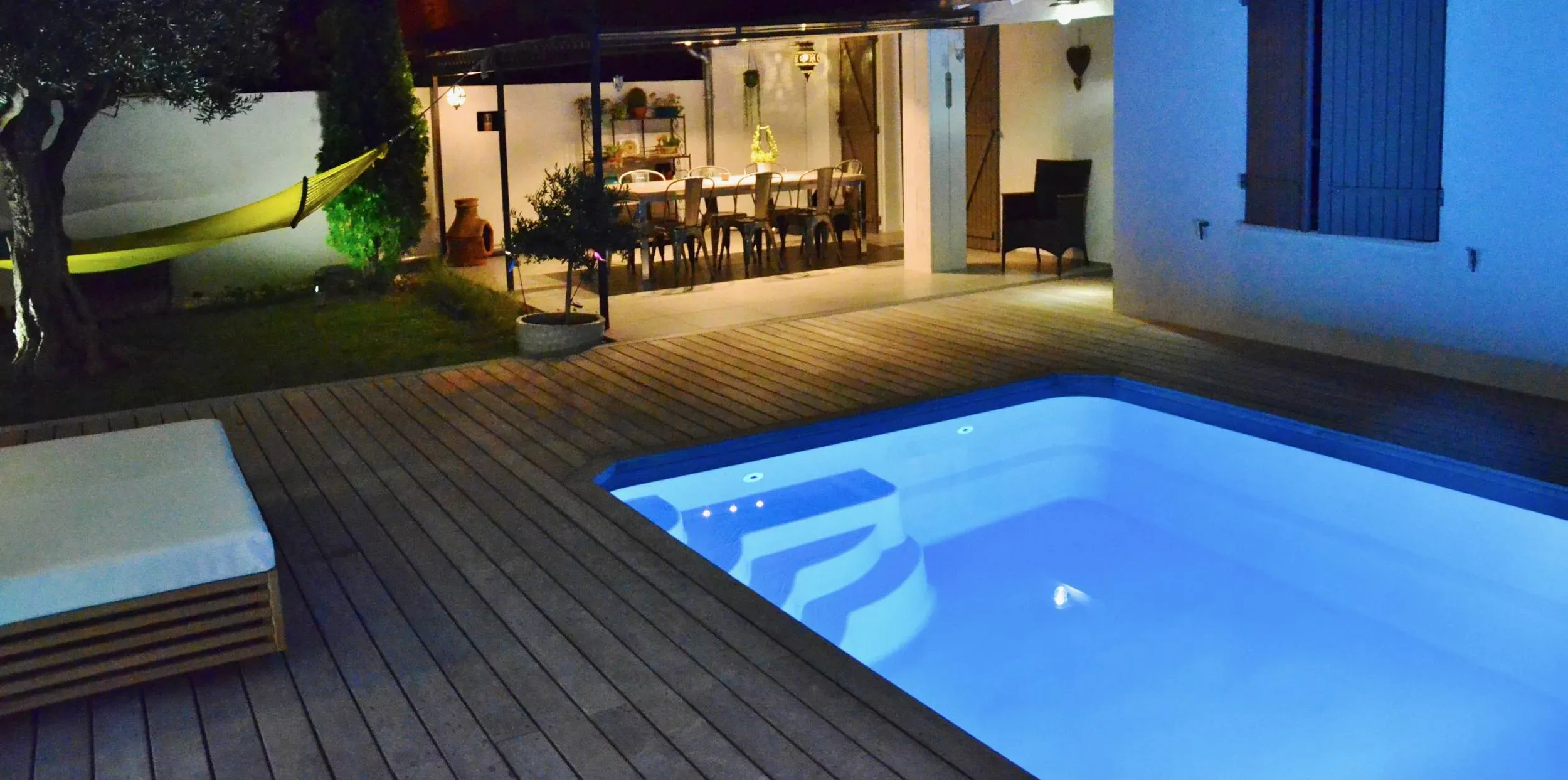 Pergola bois bioclimatique à Marseille