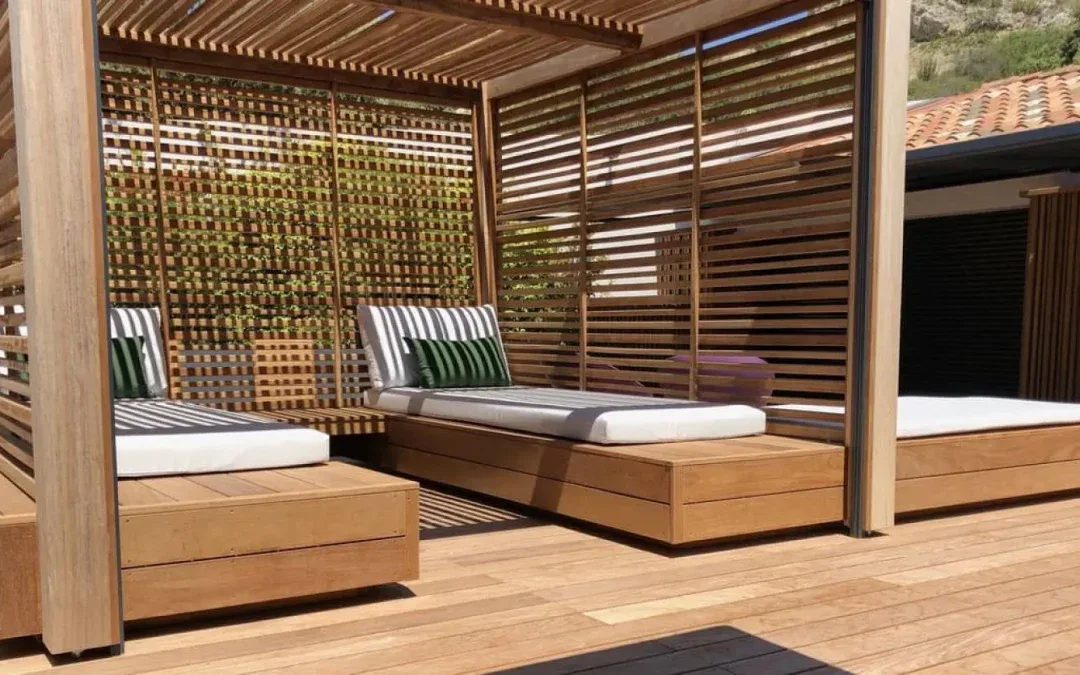 Création d’une pergola en bois exotique sur mesure à Marseille 11ème