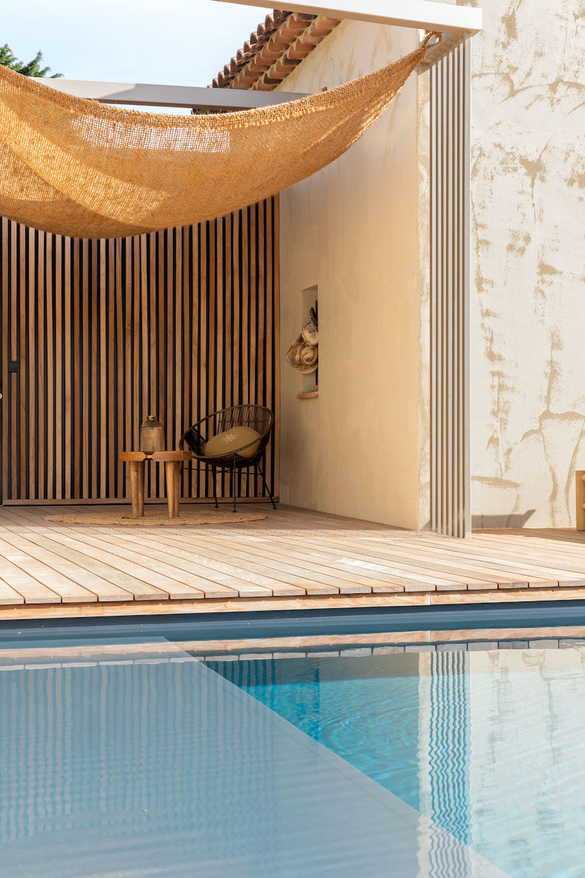 Pergola bois bioclimatique à Marseille