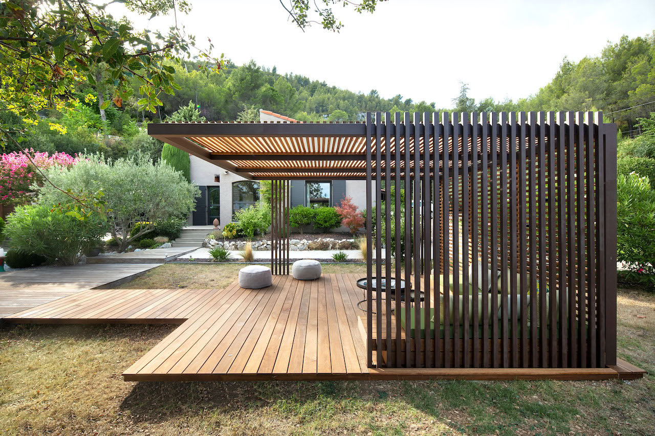 Pergola bois bioclimatique à Marseille