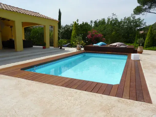 Pergola bois bioclimatique à Marseille