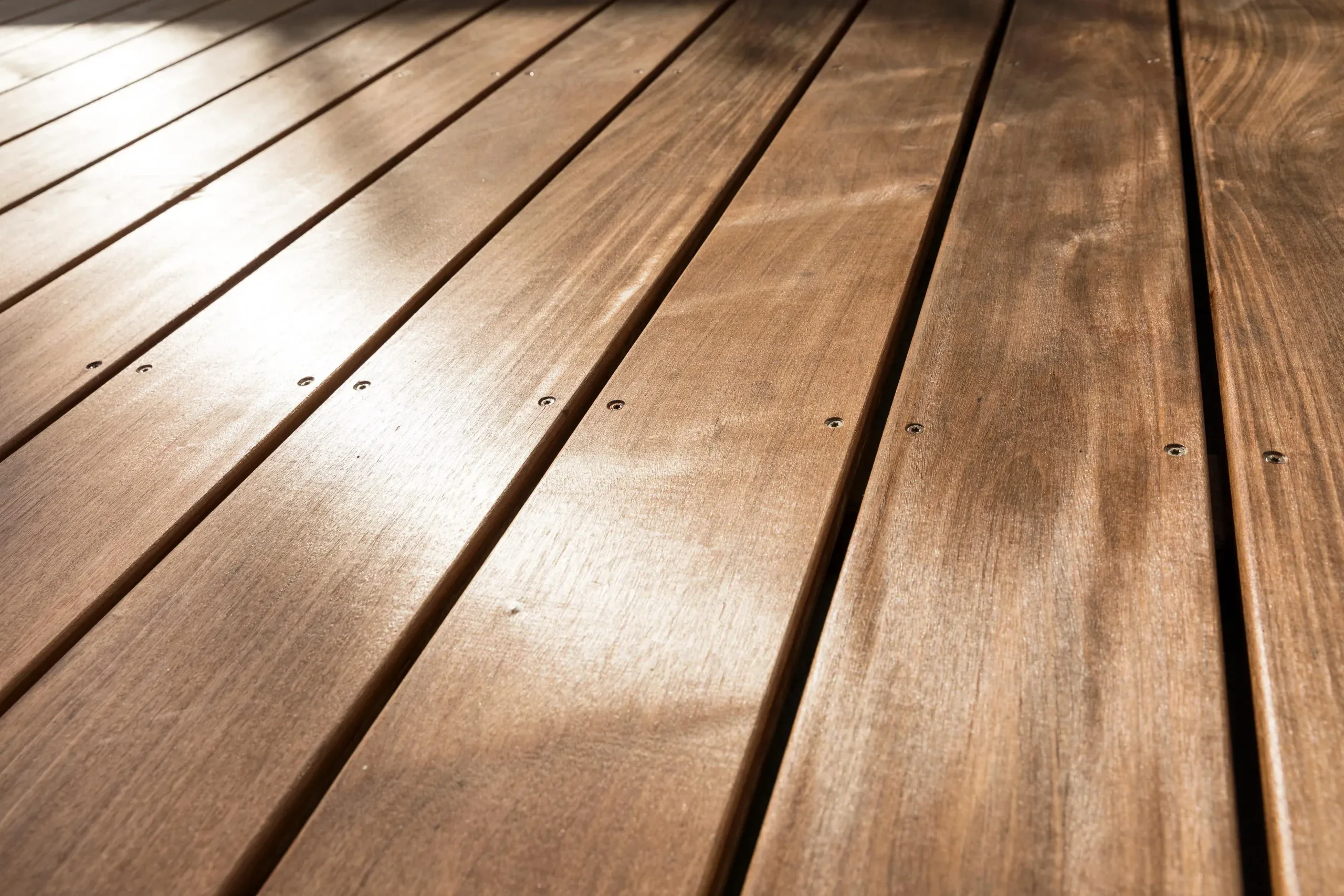 Pergola bois bioclimatique à Marseille