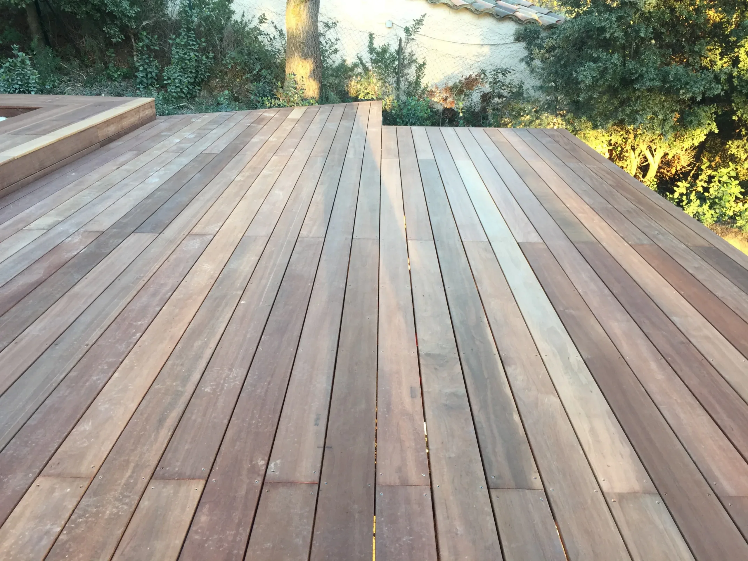 Pergola bois bioclimatique à Marseille