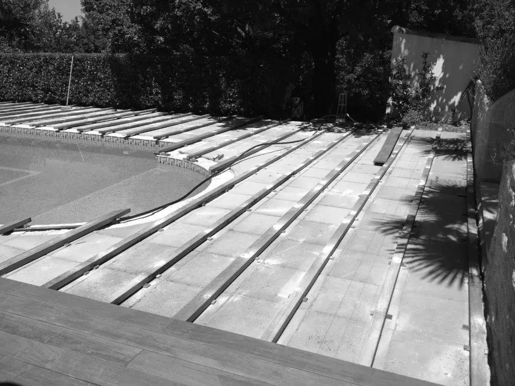 Pergola bois bioclimatique à Marseille