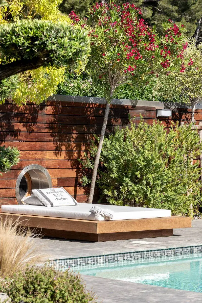 Pergola bois bioclimatique à Marseille