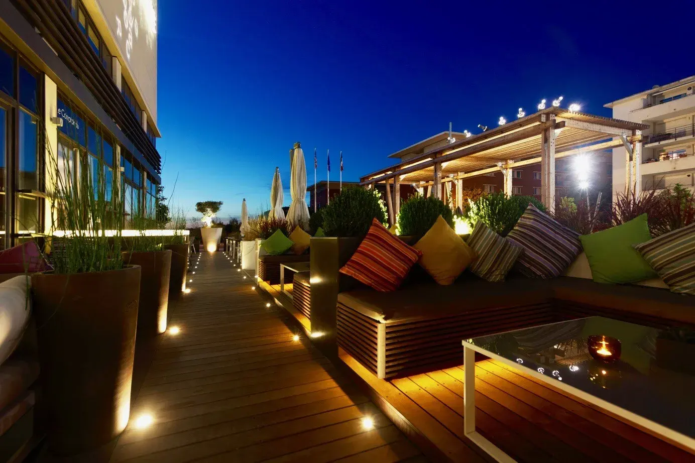 Pergola bois bioclimatique à Marseille