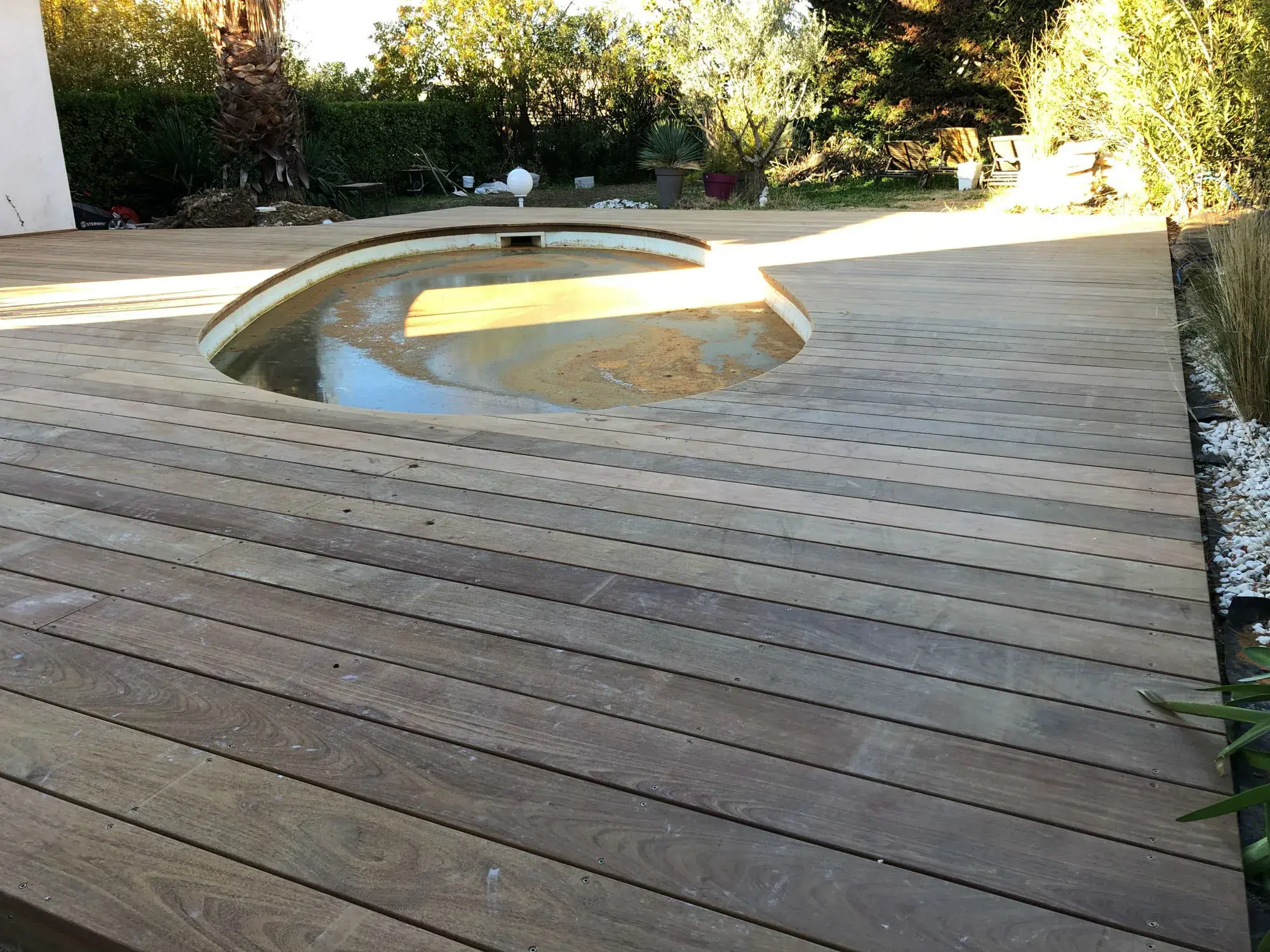 Pergola bois bioclimatique à Marseille