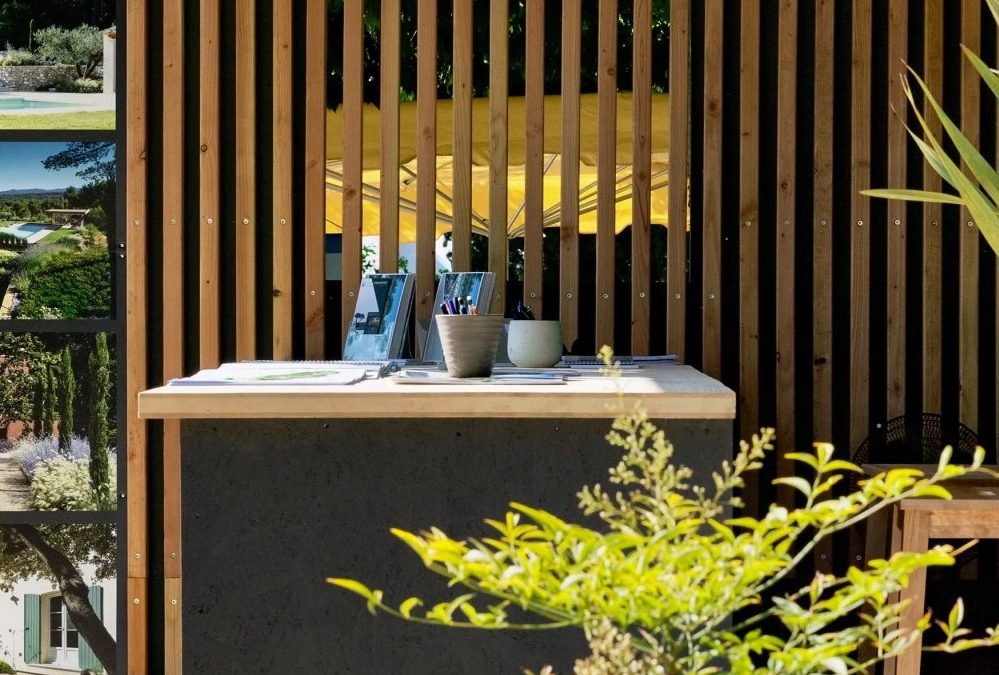 Salon de jardin et meubles en bois pour terrasses : les différentes essences de bois pour l’extérieur dans les Bouches-du-Rhône