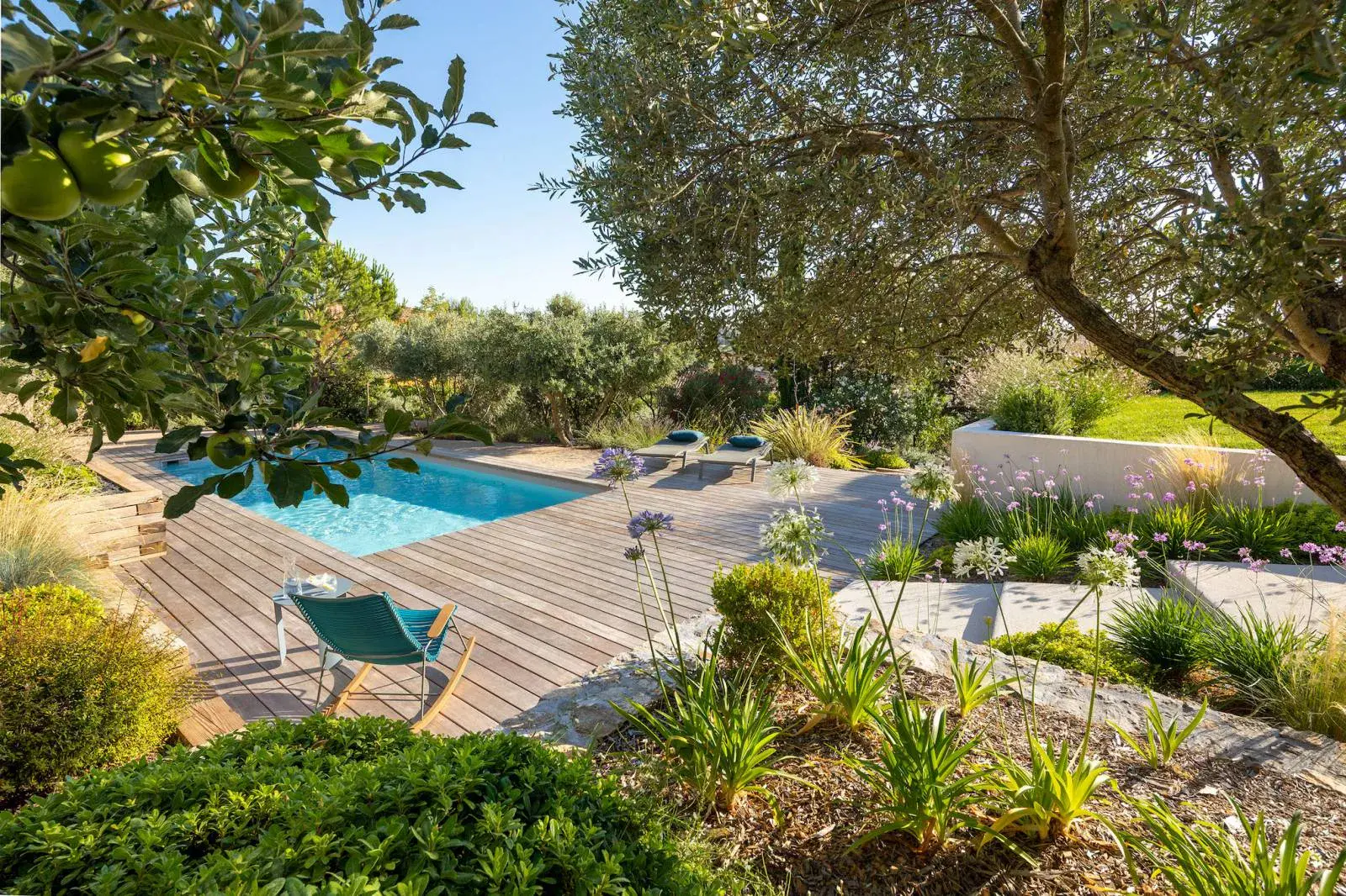 Pergola bois bioclimatique à Marseille