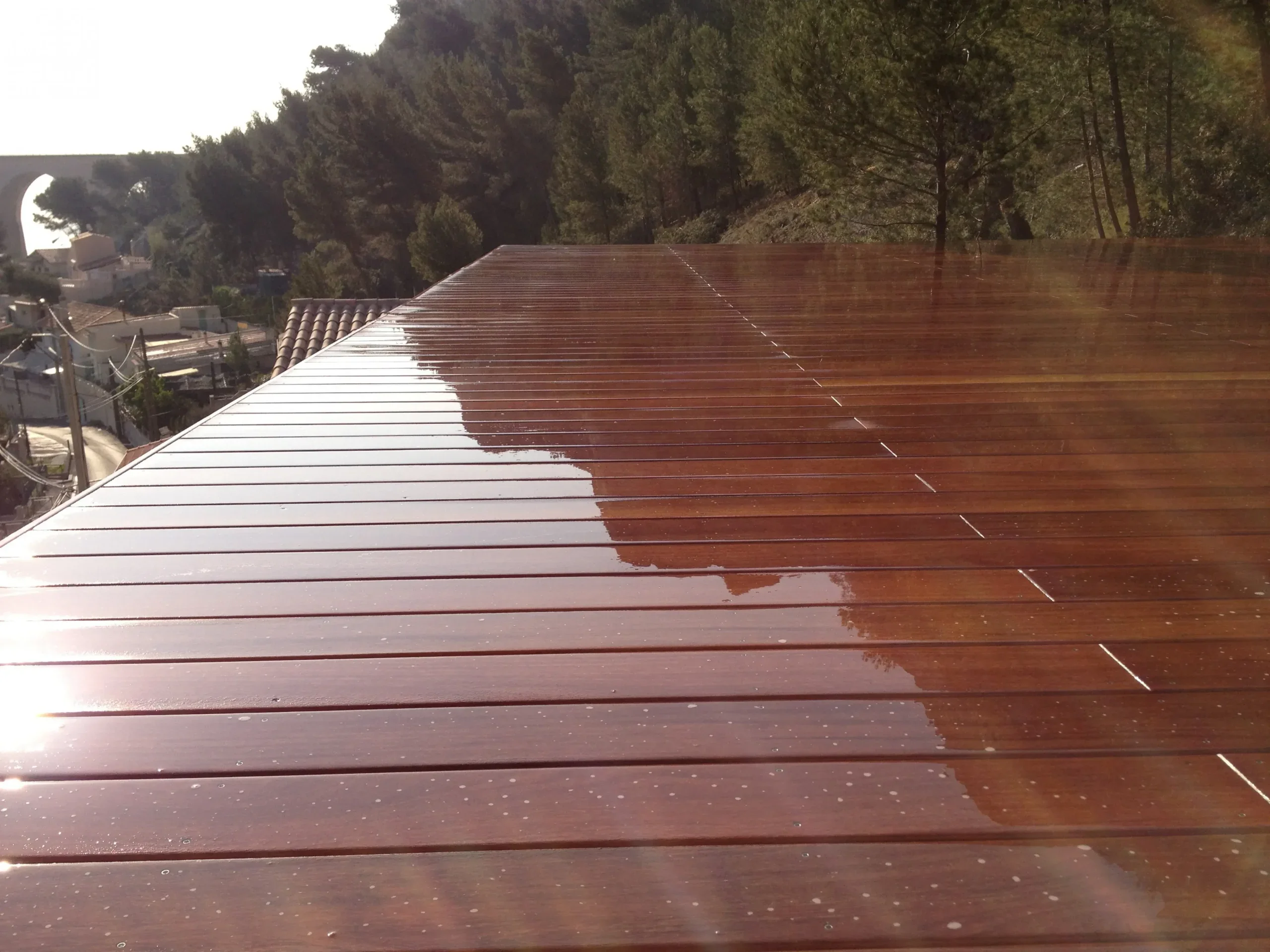 Pergola bois bioclimatique à Marseille