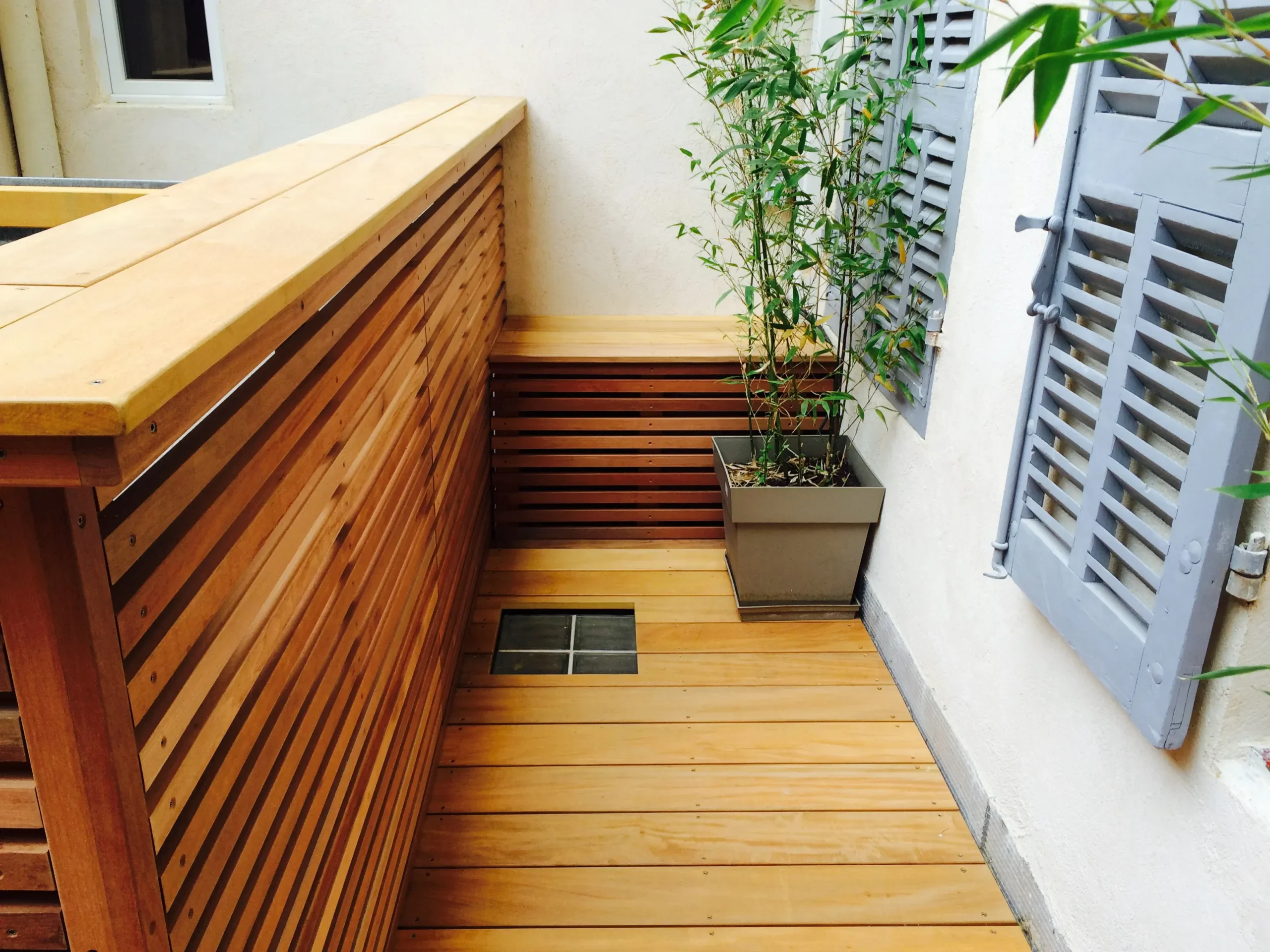 Pergola bois bioclimatique à Marseille