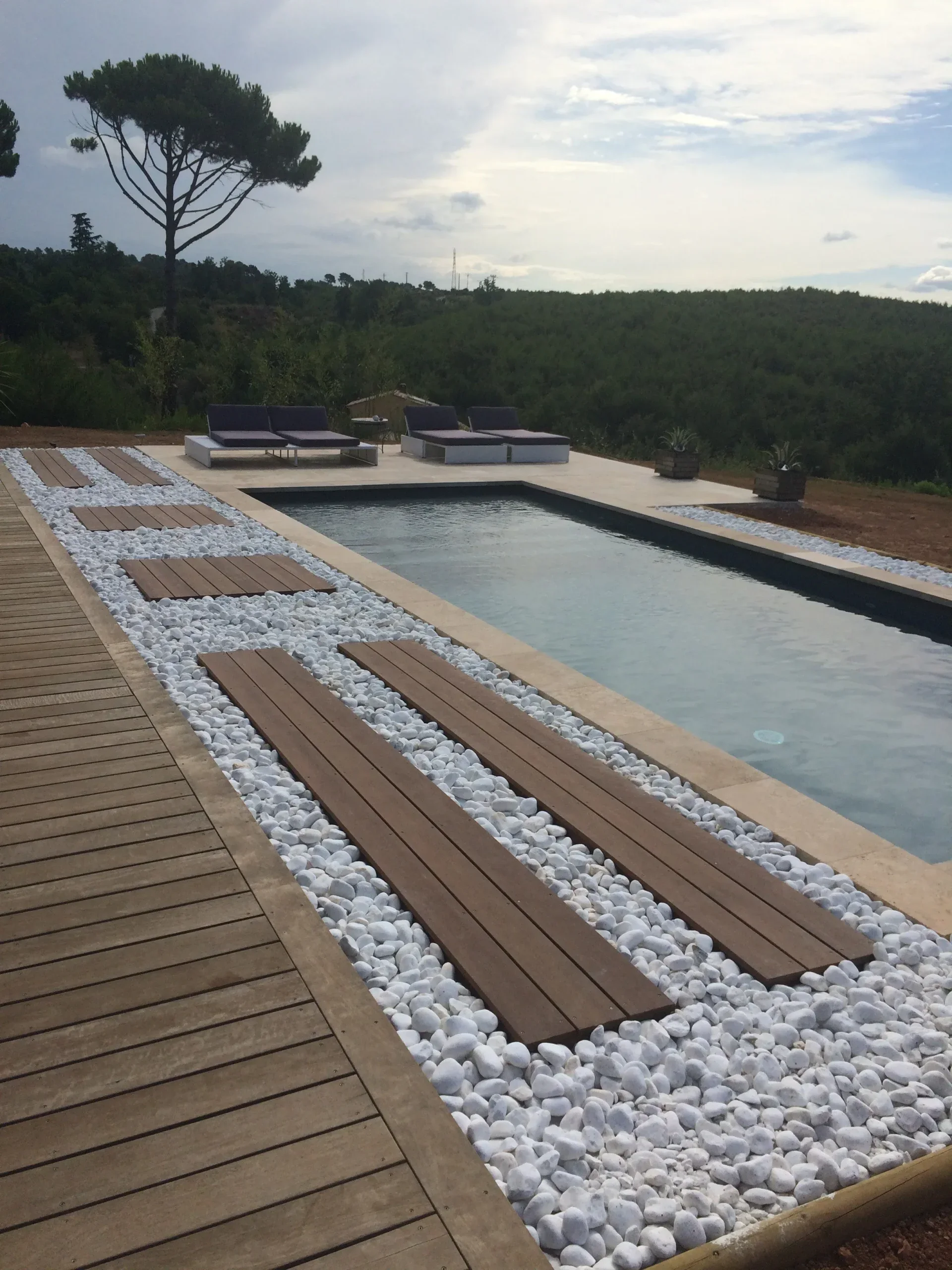 Pergola bois bioclimatique à Marseille