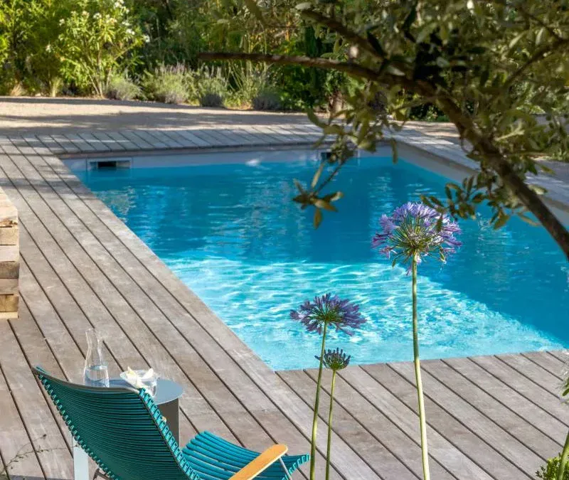 Pourquoi choisir sa terrasse bois chez Teck Aménagement à Marseille