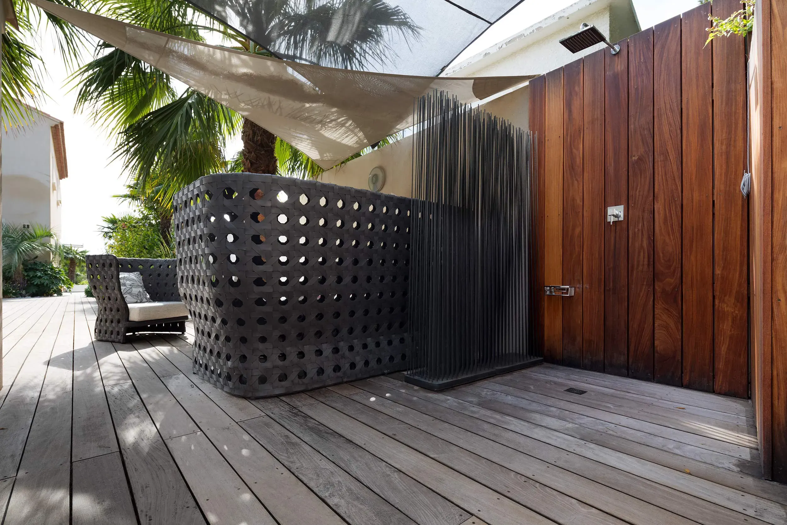 Pergola bois bioclimatique à Marseille