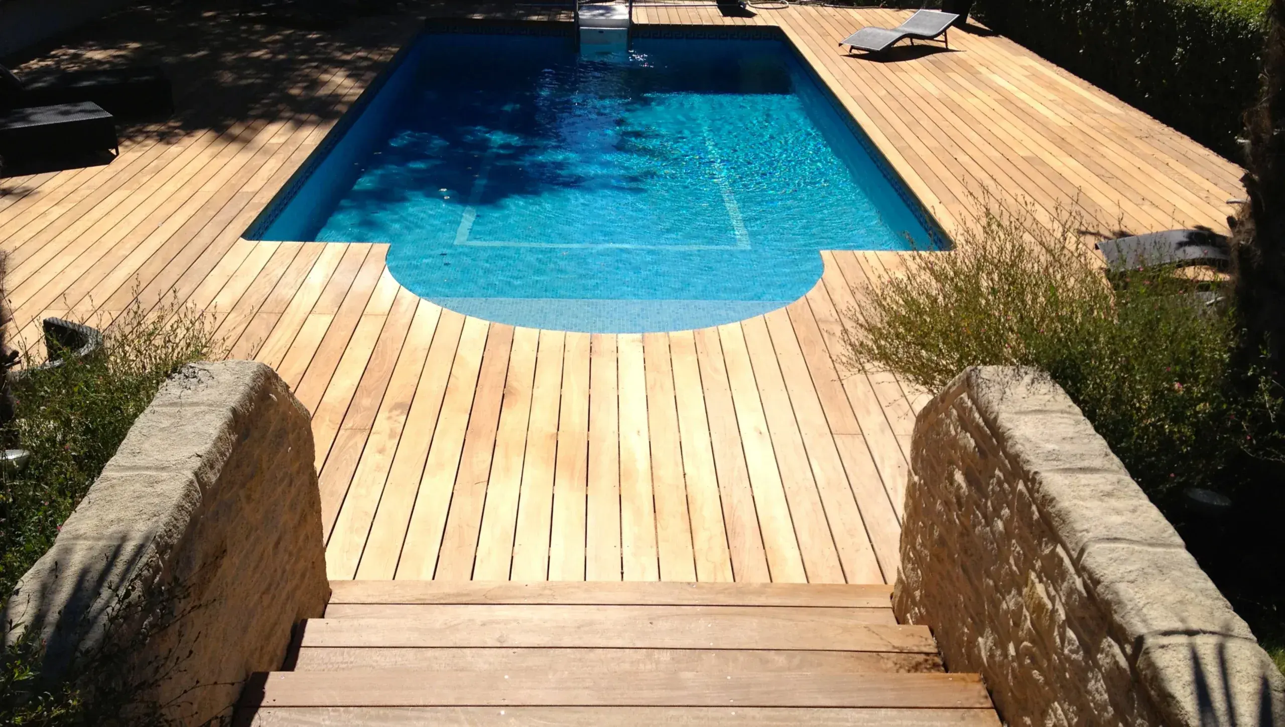 Pergola bois bioclimatique à Marseille