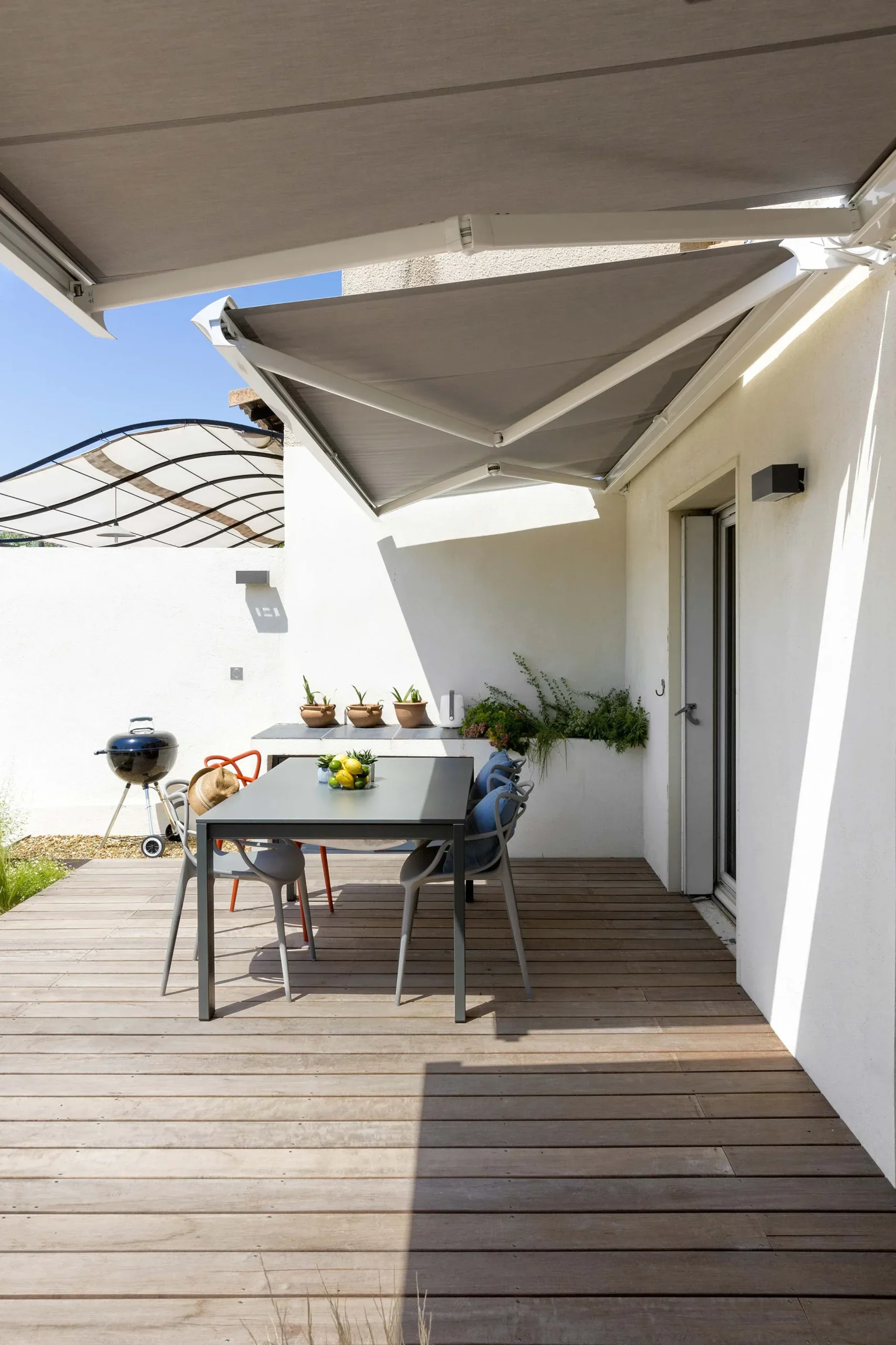 Pergola bois bioclimatique à Marseille