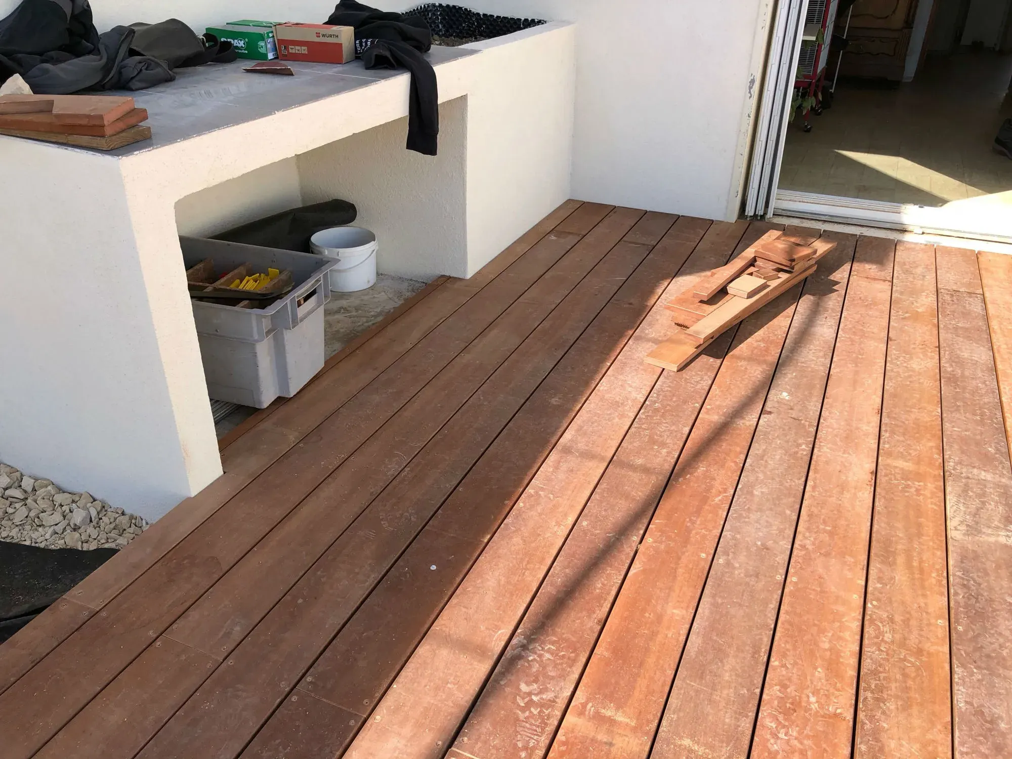 Pergola bois bioclimatique à Marseille