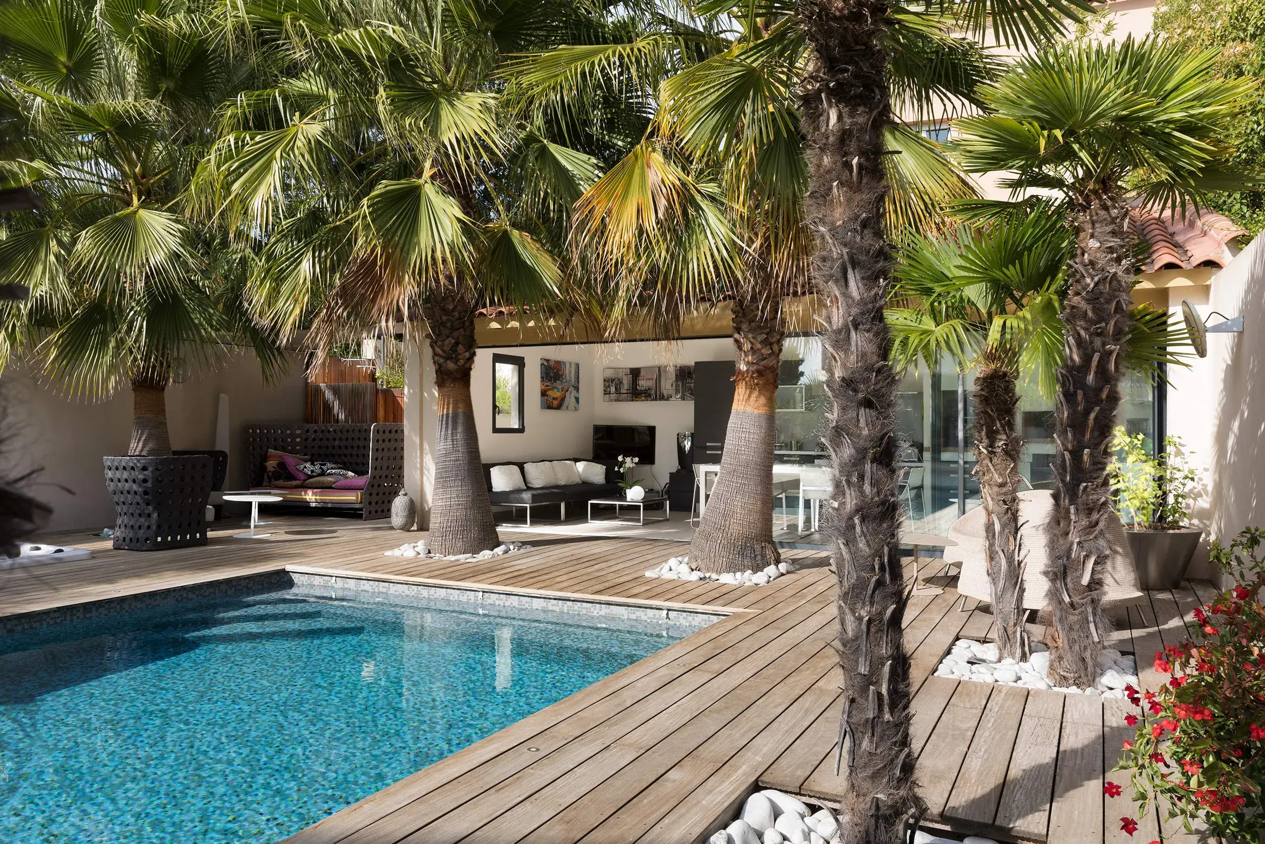 Pergola bois bioclimatique à Marseille