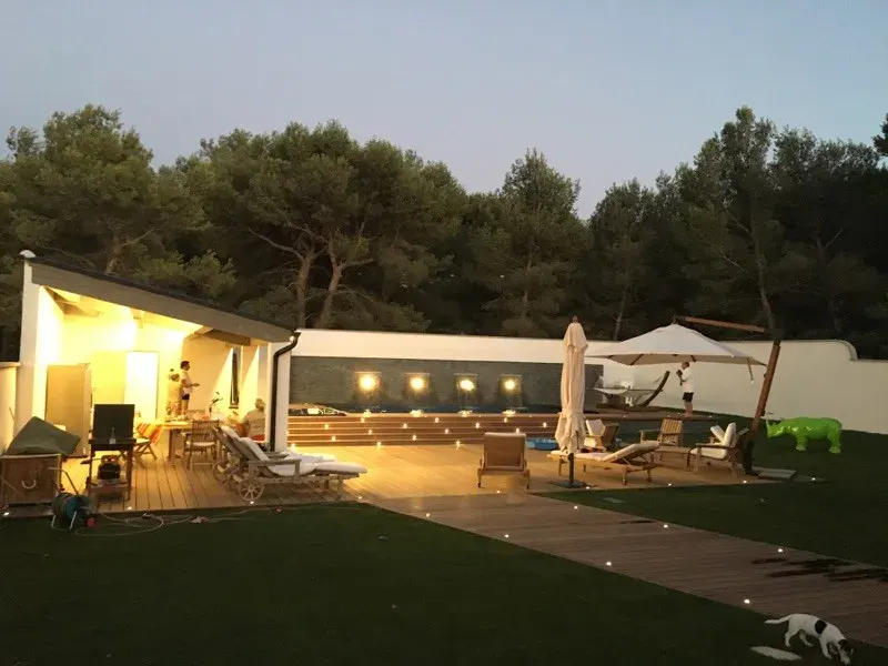 Pergola bois bioclimatique à Marseille