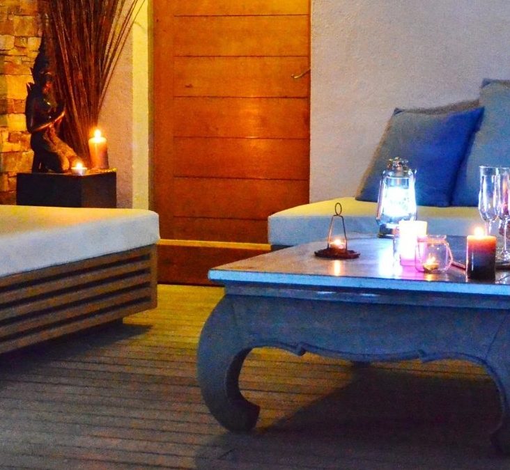 Mobilier OPIUM sur mesure pour plage de piscine à Cavaillon – Vaucluse