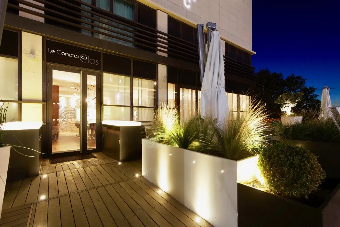 Pergola bois bioclimatique à Marseille