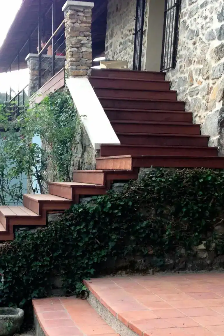 Pergola bois bioclimatique à Marseille