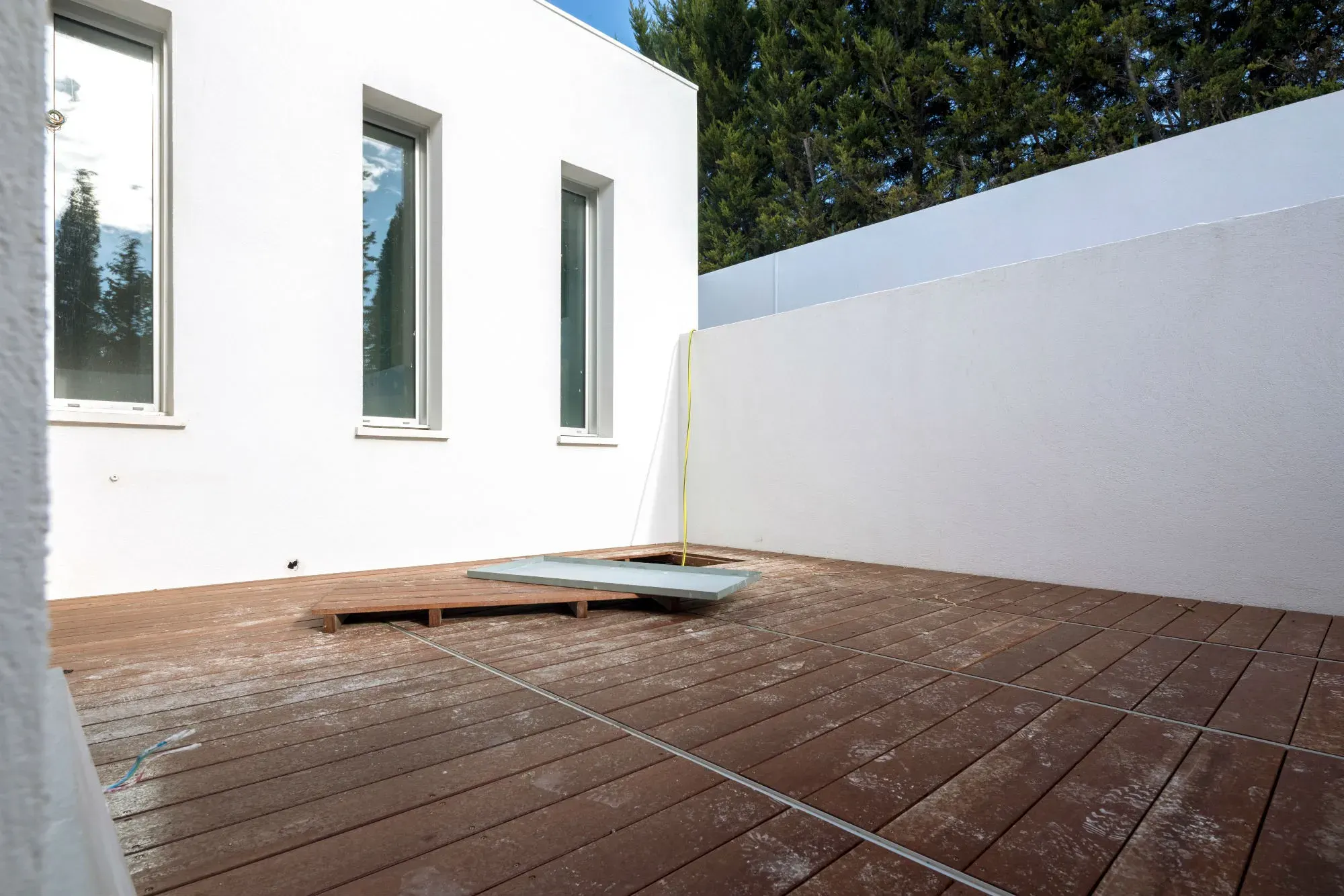 Pergola bois bioclimatique à Marseille