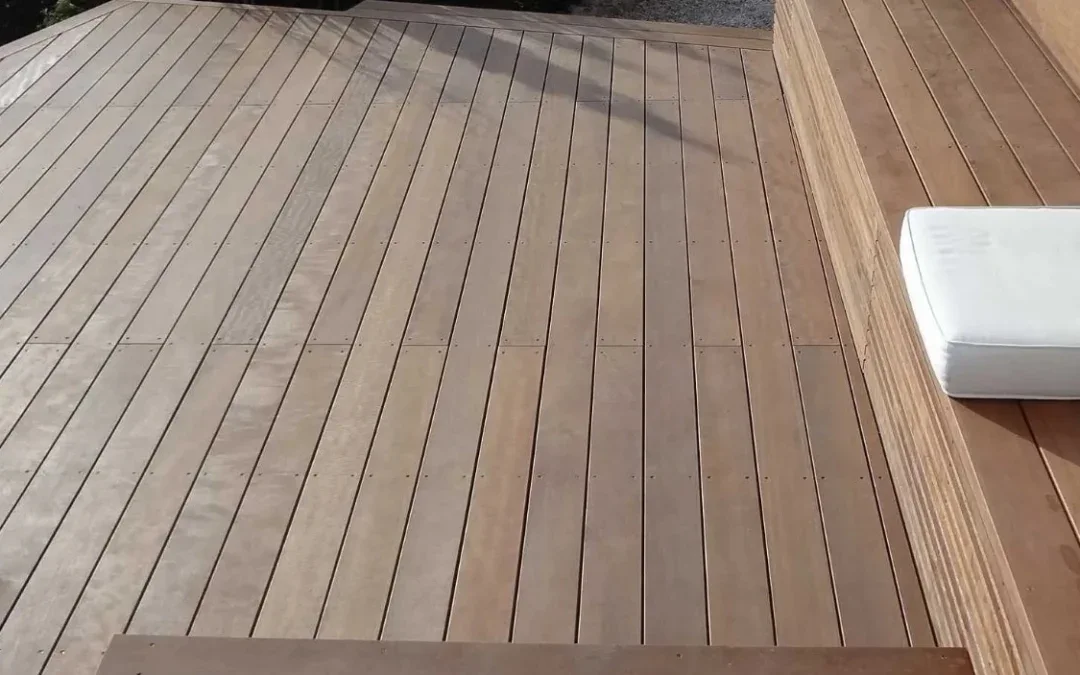 Création et installation de terrasse en bois Marseille Vieux Port