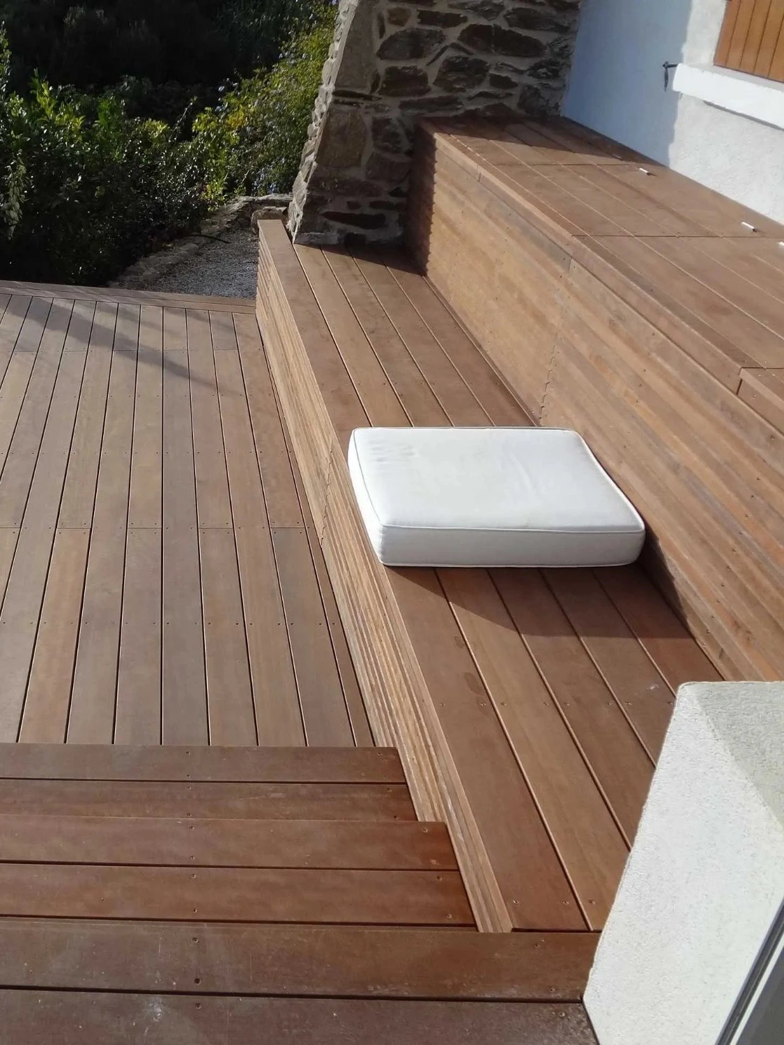 Pergola bois bioclimatique à Marseille