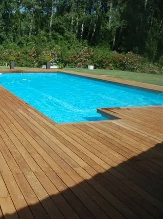 Pergola bois bioclimatique à Marseille