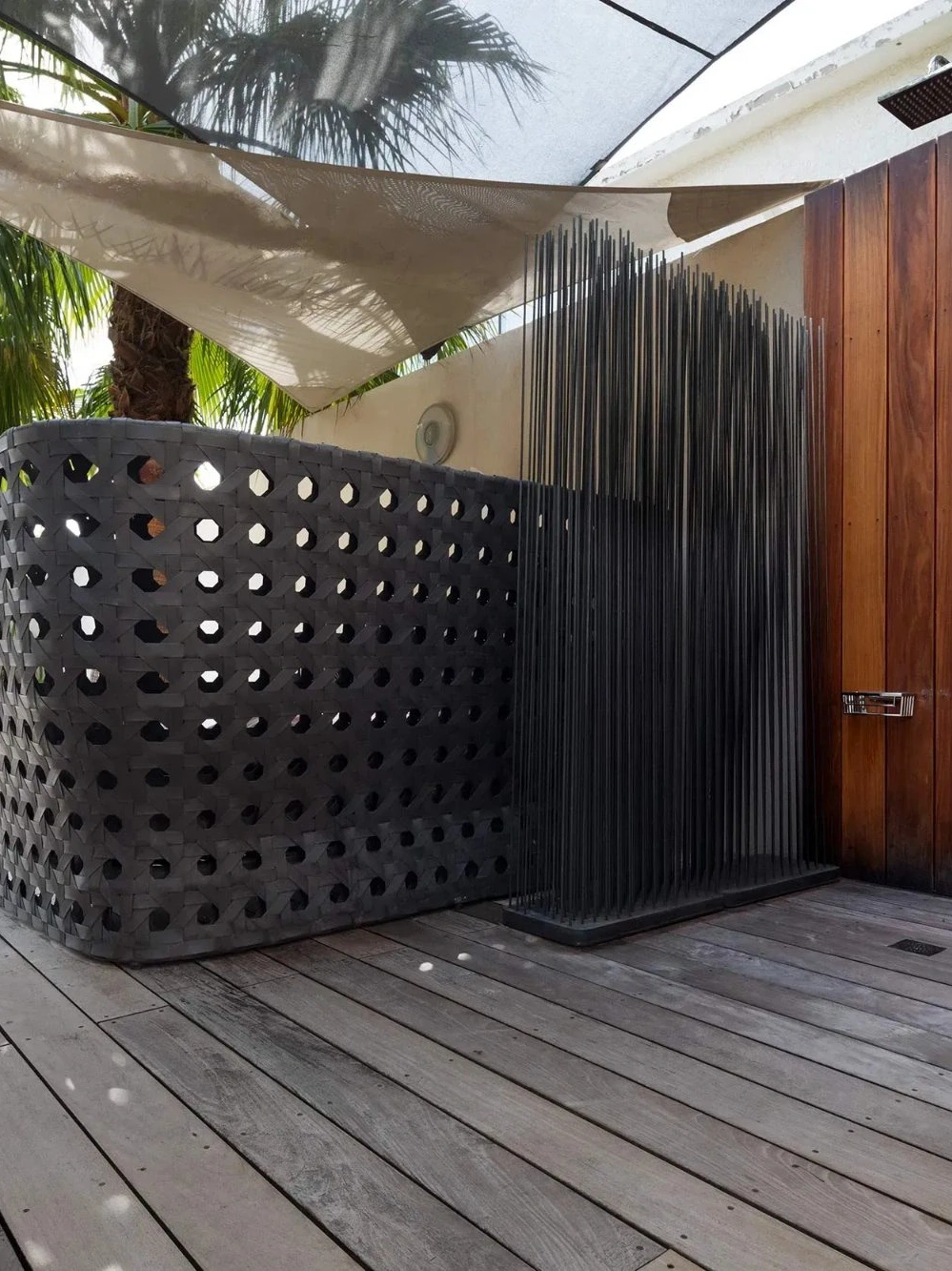 Pergola bois bioclimatique à Marseille