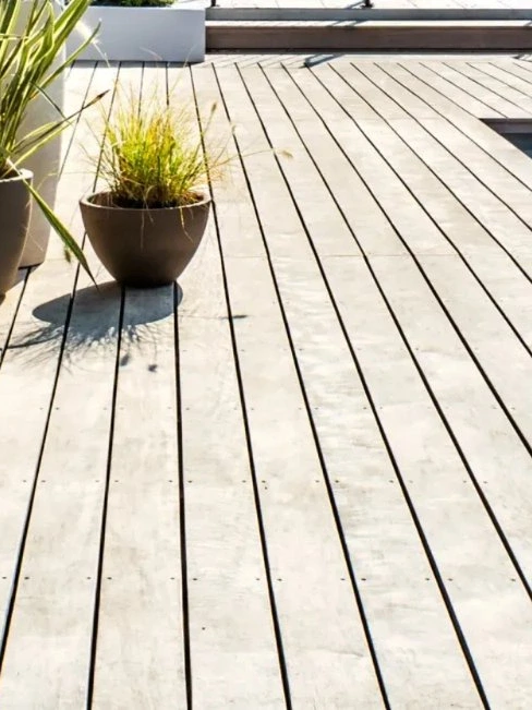 Pergola bois bioclimatique à Marseille