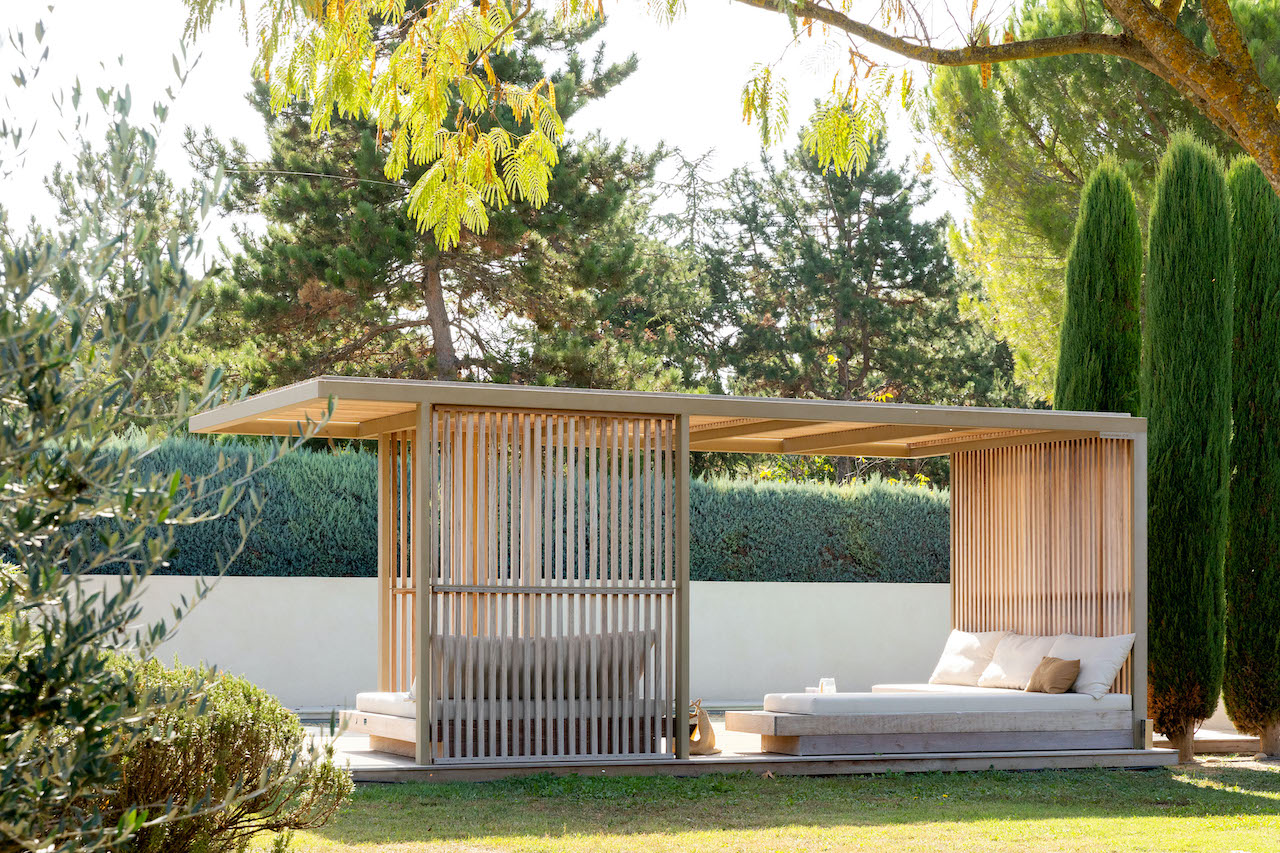 Pergola bois bioclimatique à Marseille