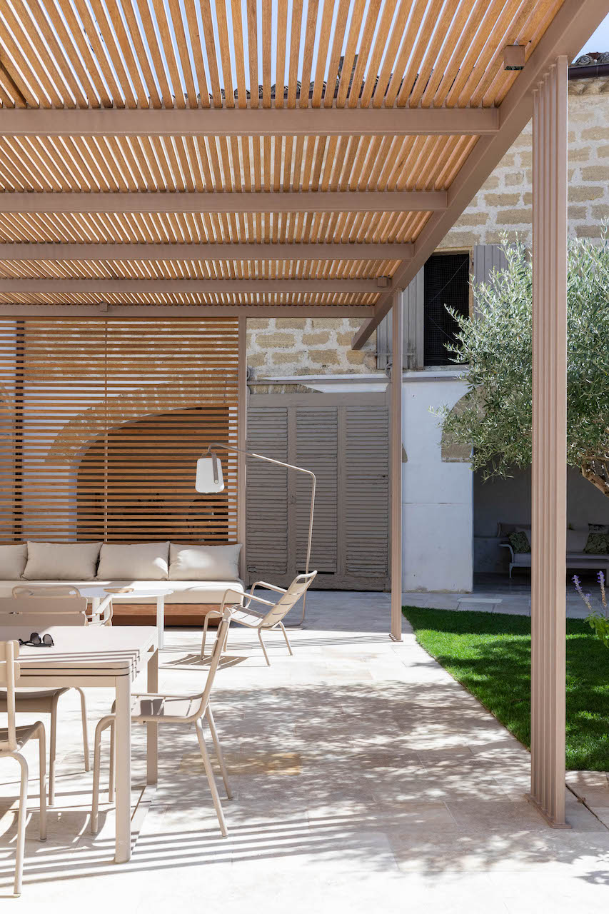 Pergola bois bioclimatique à Marseille