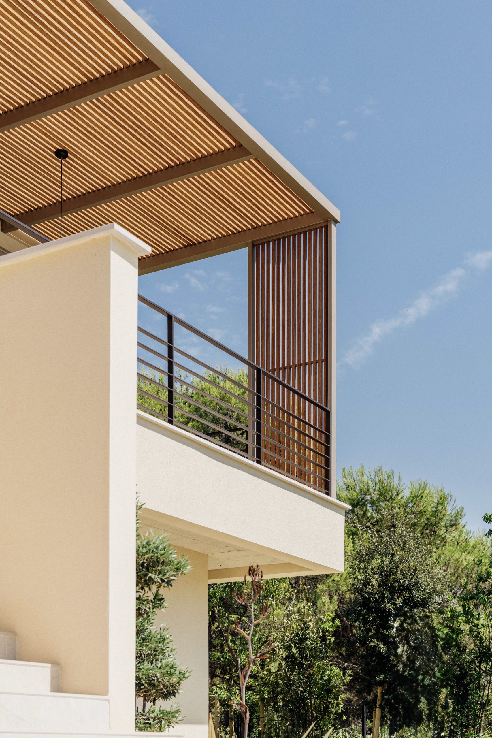 Pergola bois exotique Ventabren